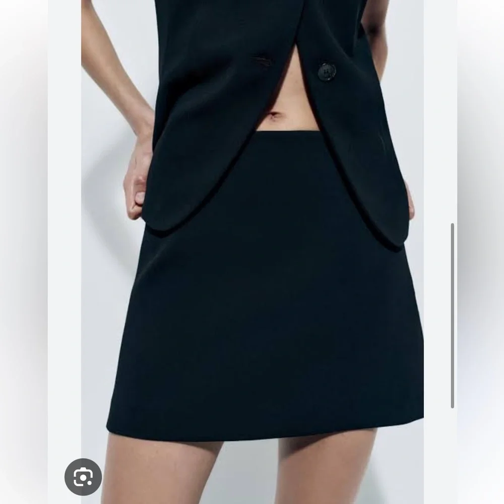 Zara Nwt Stylish black mini  Skirt - Picture 6 of 6
